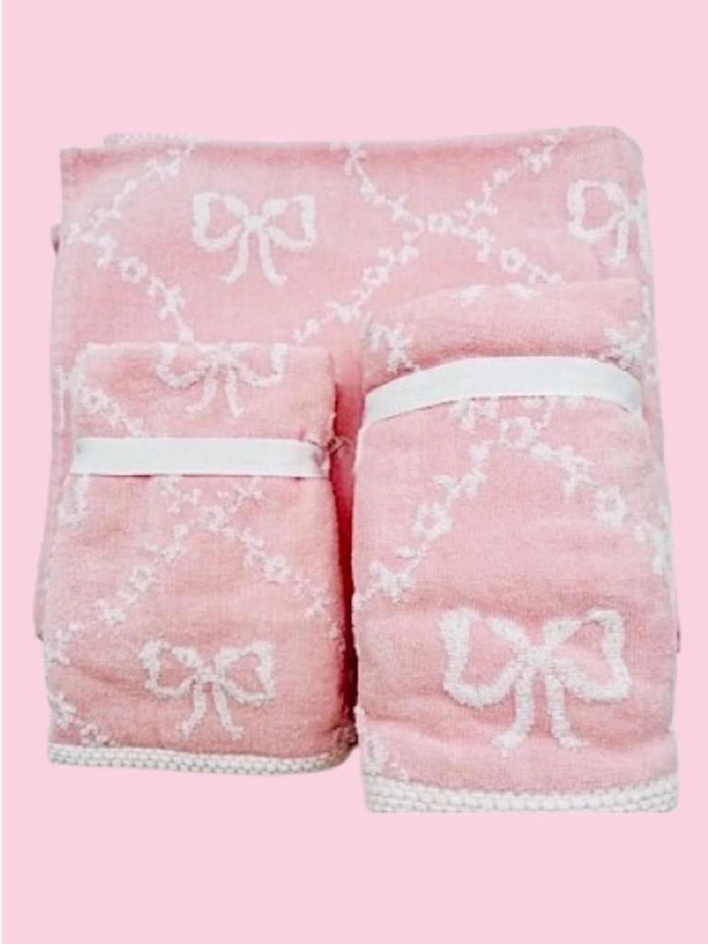 🆕- Laura Ashley Viral Coquette Bow Plush Bath, Hand & Fingertip Towel Set.
NWT